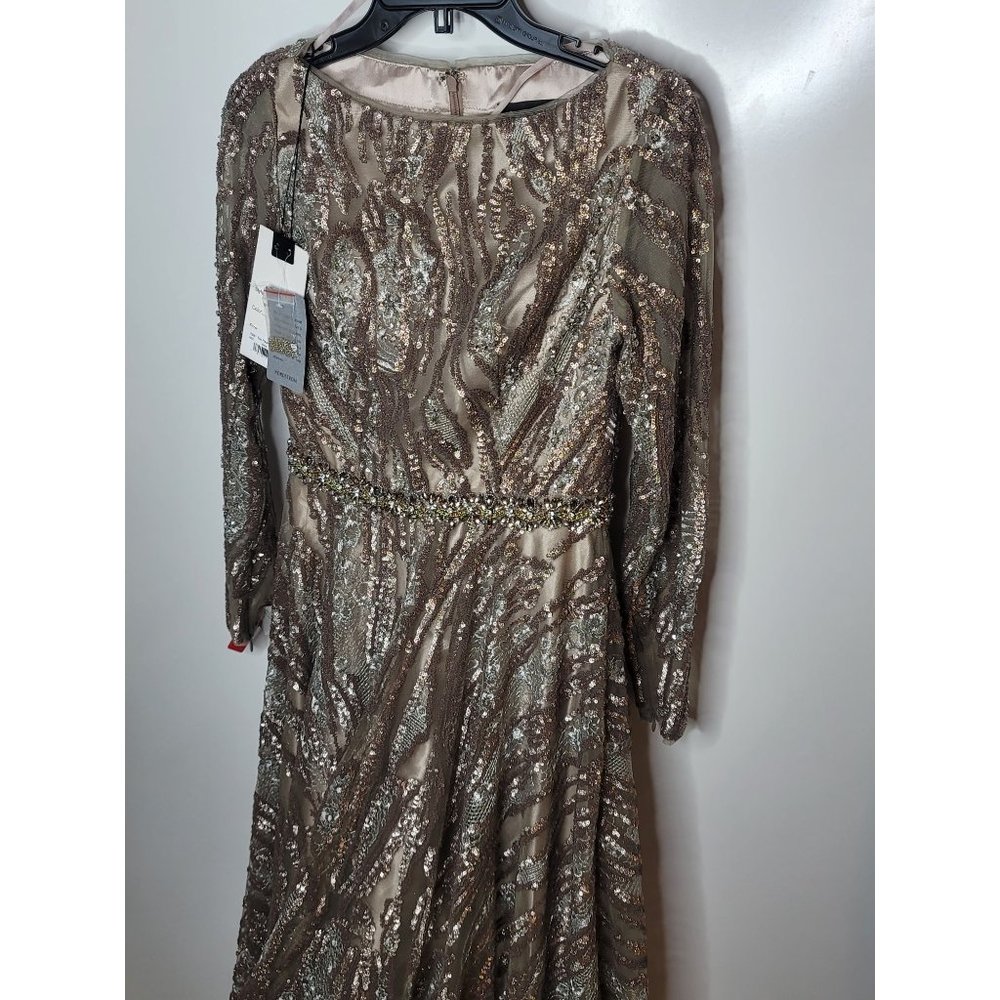 NWT MAC DUGGAL Embroidered & Embellished Long Sleeve Tulle Ballgown SZ 2 - Picture 3 of 13